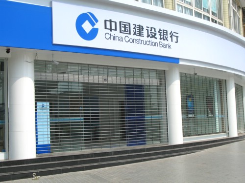 石家莊不銹鋼卷簾門生產與鋁型材應用全解析